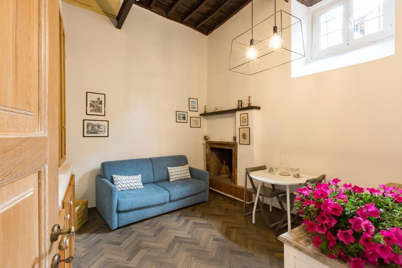 Sara Apartment - Campo De Fiori 35 Рим Екстер'єр фото