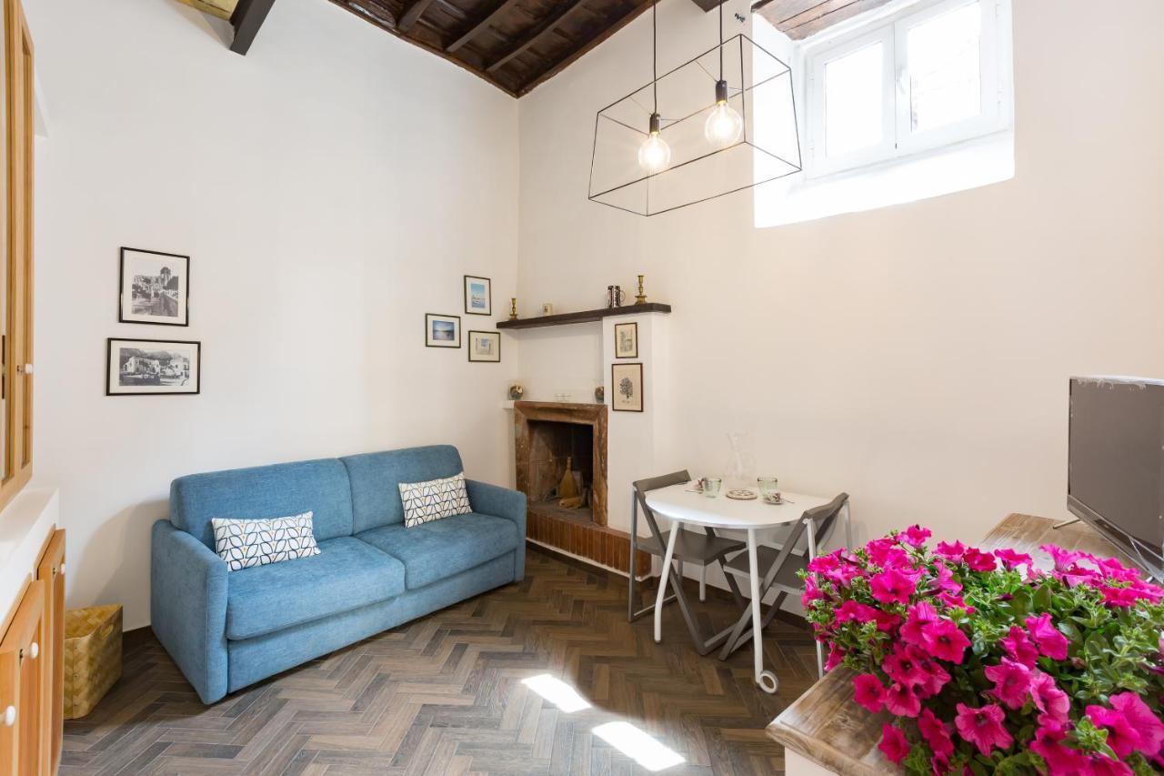 Sara Apartment - Campo De Fiori 35 Рим Екстер'єр фото