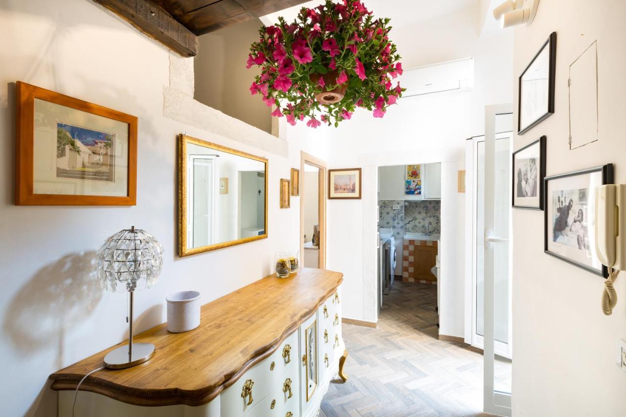 Sara Apartment - Campo De Fiori 35 Рим Екстер'єр фото